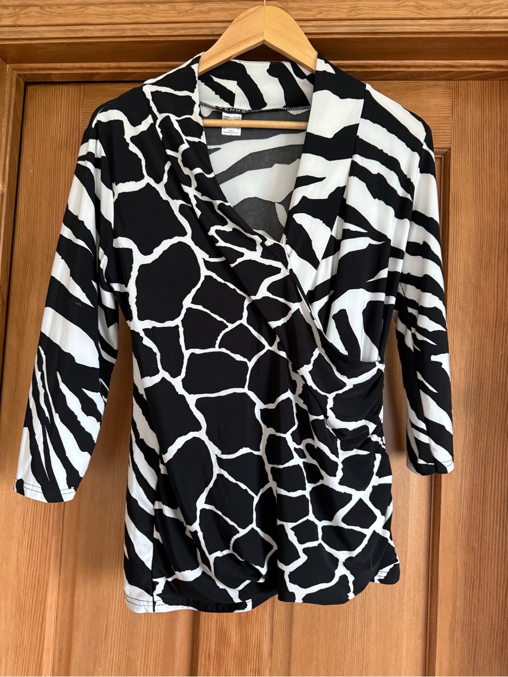 VENUS Black and White Printed Wrap-Style Long Sleeve Top